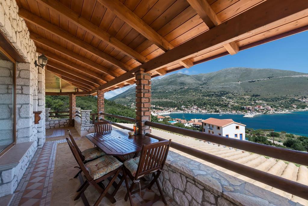 Luxury Stone Apartments Agia Efimia Buitenkant foto