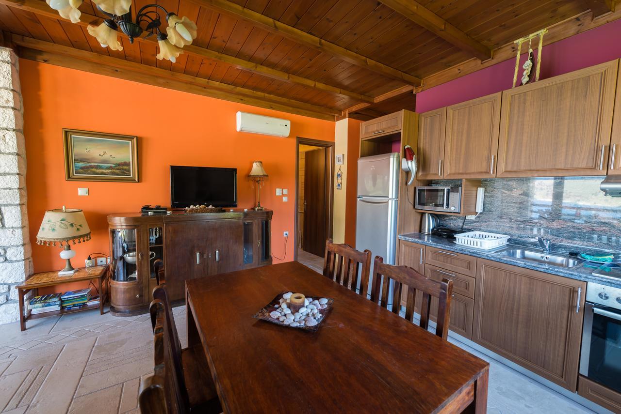 Luxury Stone Apartments Agia Efimia Buitenkant foto