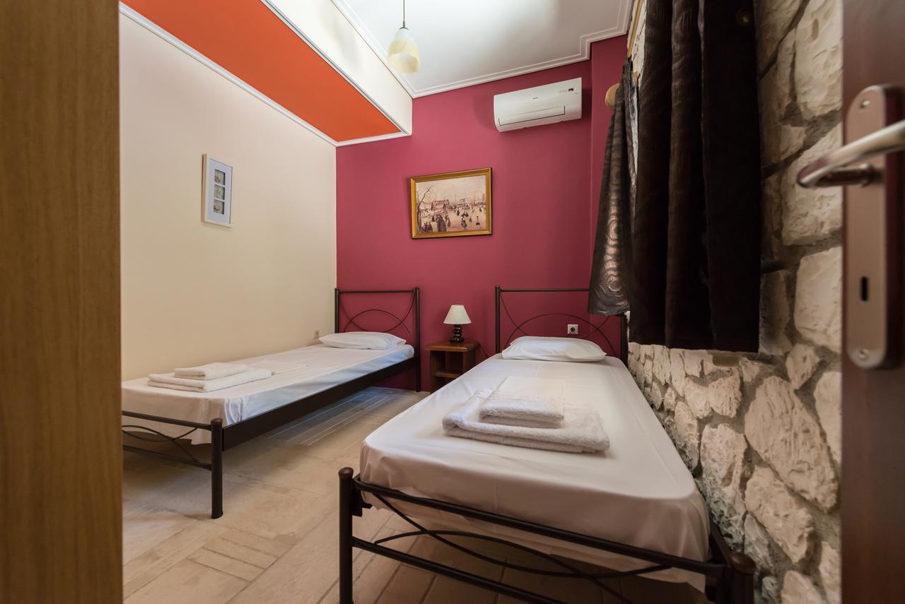 Luxury Stone Apartments Agia Efimia Buitenkant foto